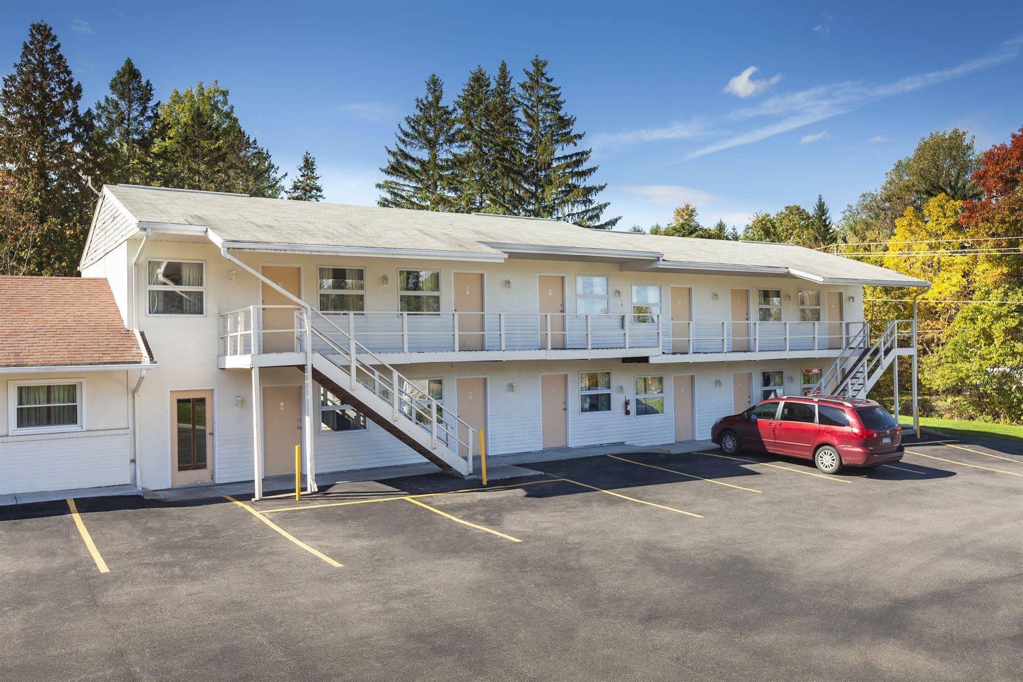 The Springwater Inn Ithaca Esterno foto